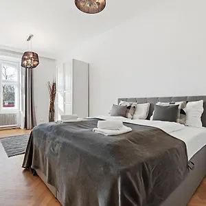 Appartement Sky9 Center, Wenen