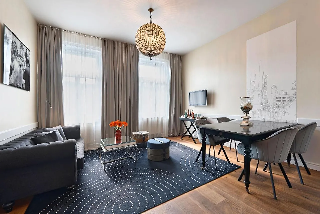 וינה 6 Rooms דירה