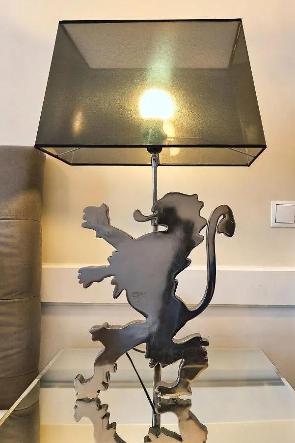 Appartement 6 rooms Naschmarkt Wenen