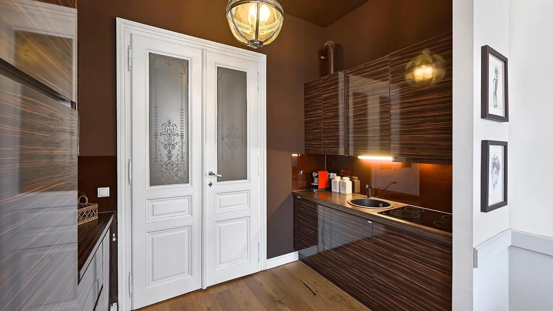וינה 6 Rooms אוסטריה