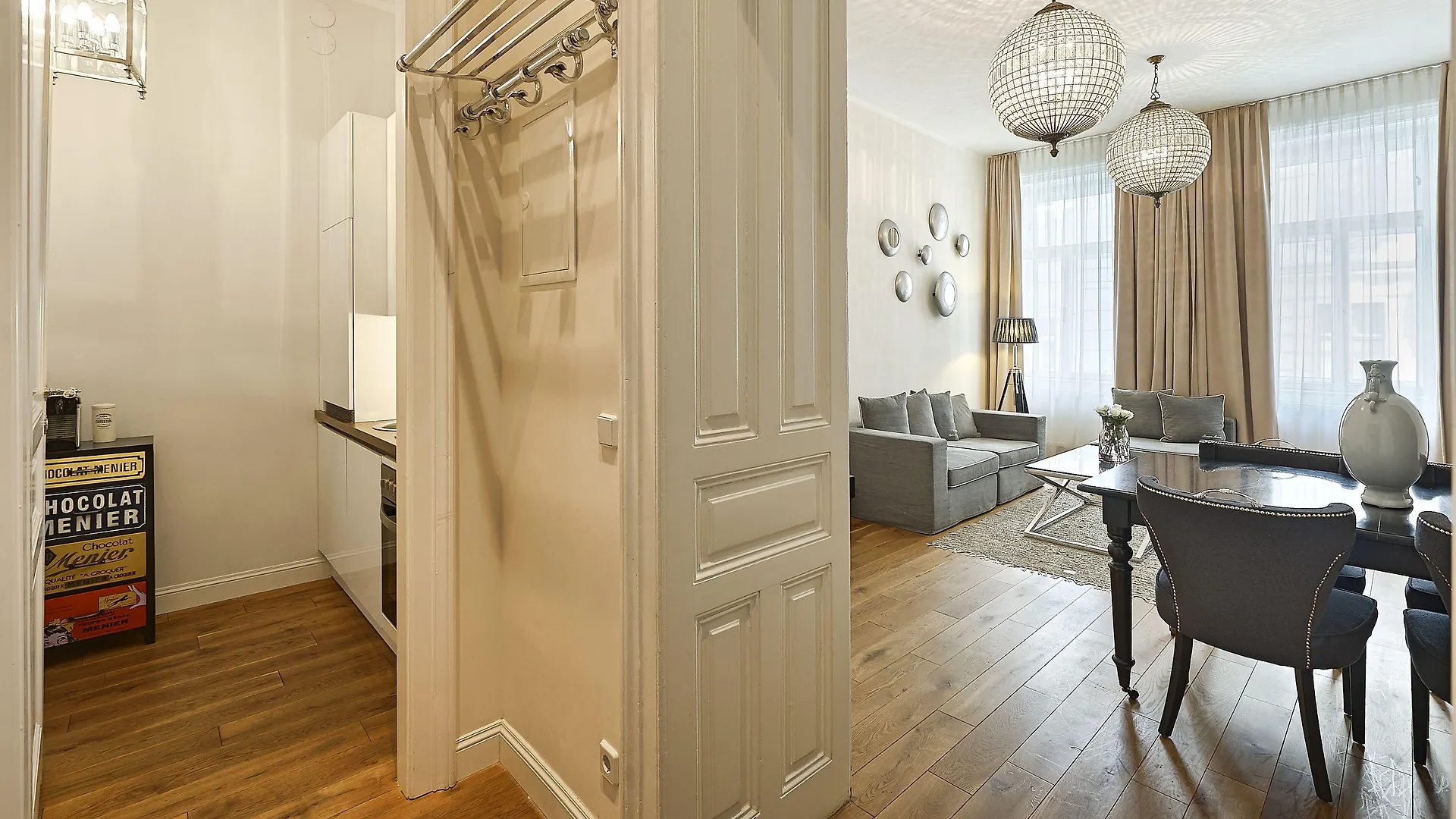 Appartement 6 rooms Naschmarkt Wenen