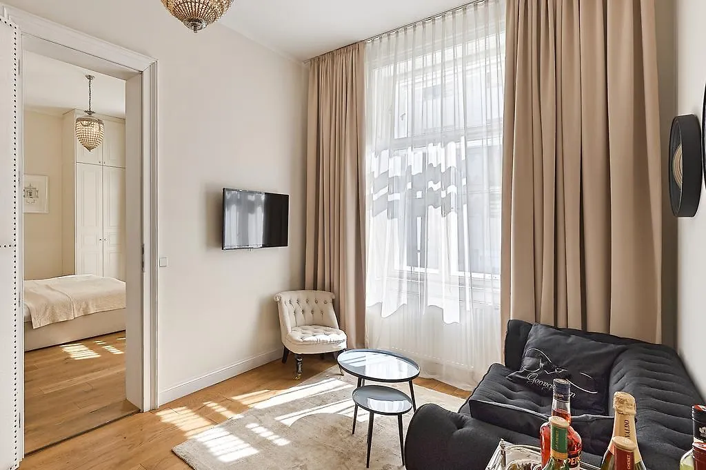 Appartement 6 rooms Naschmarkt Wenen Oostenrijk